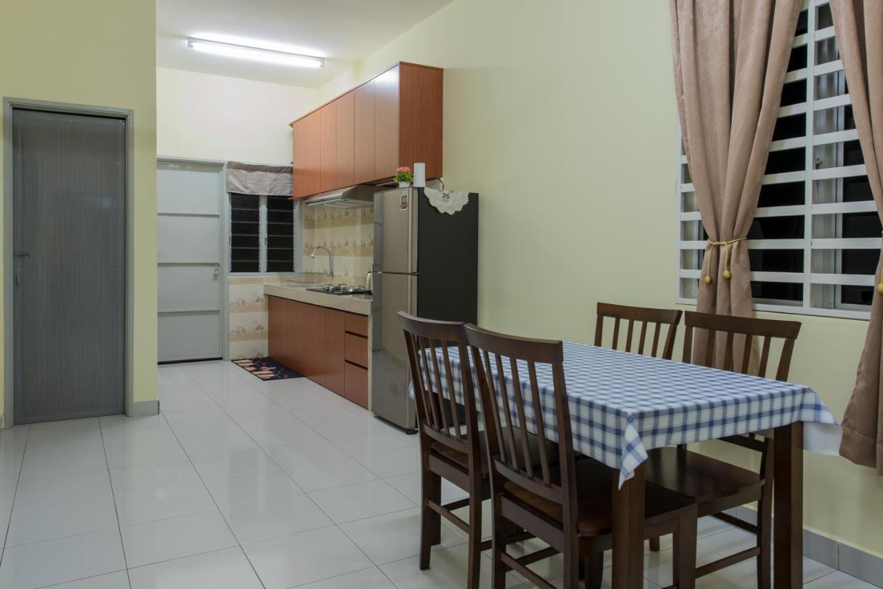 Zai Ham Homestay Pusing Exterior foto